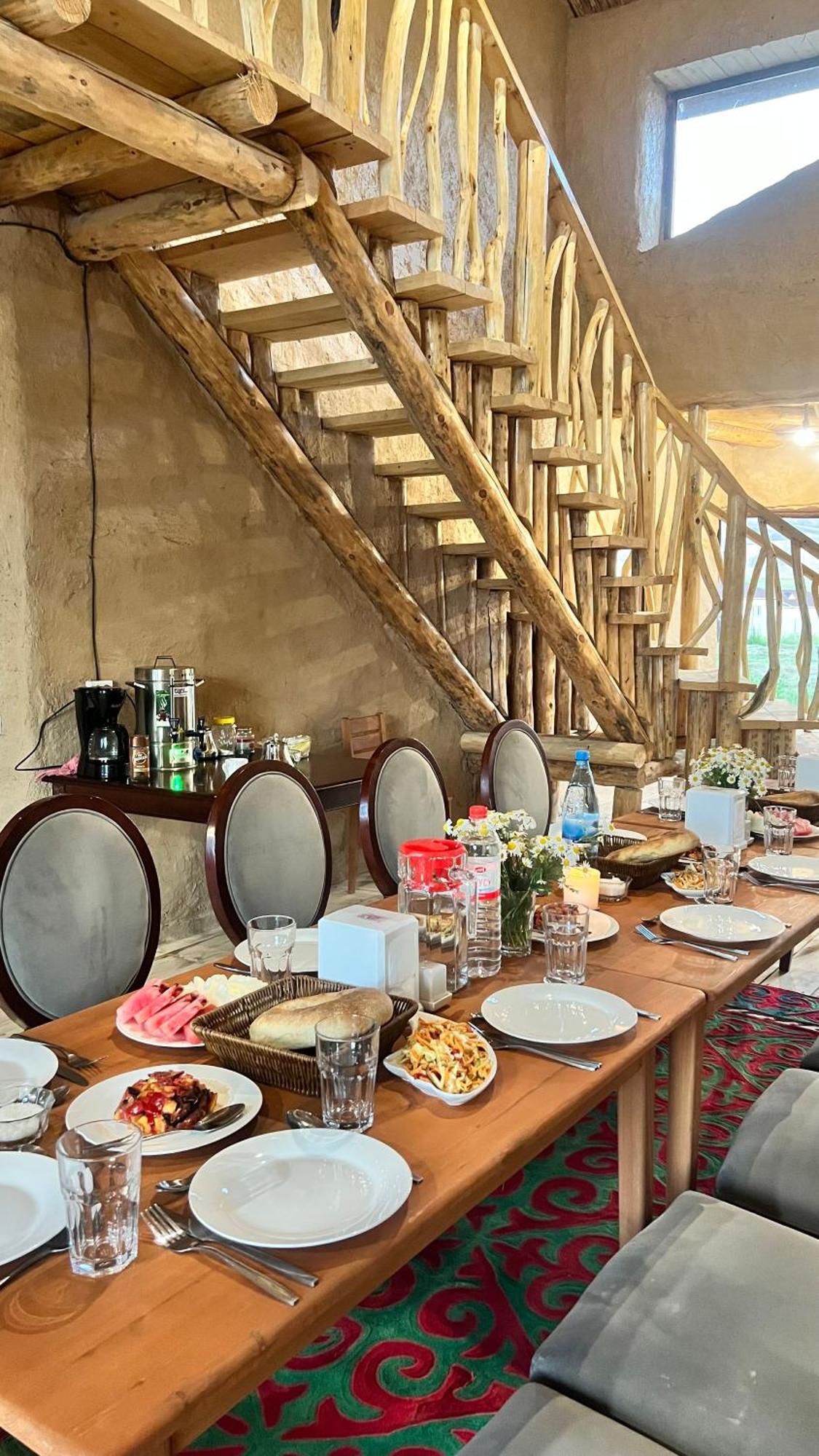 Kyzart Hotel & Horse Tours Bagysh Ngoại thất bức ảnh