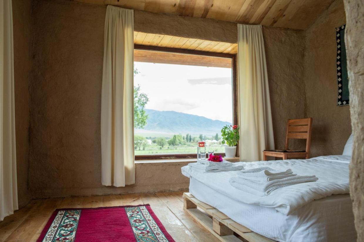 Kyzart Hotel & Horse Tours Bagysh Ngoại thất bức ảnh